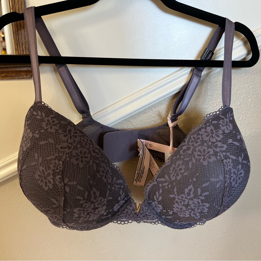 Victoria’s Secret NWT 38DDD